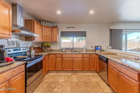 3448 E Meadow Dr, Phoenix, AZ 85032 photo 9