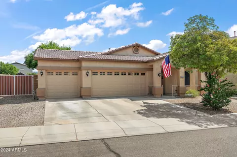 214 E Mule Train Trl, San Tan Valley, AZ 85143