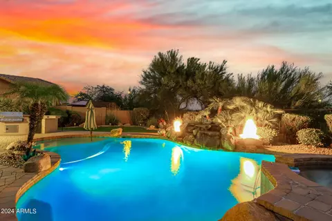 2311 W Red Range Way, Phoenix, AZ 85085 photo 5