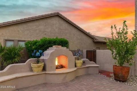 2311 W Red Range Way, Phoenix, AZ 85085 photo 8