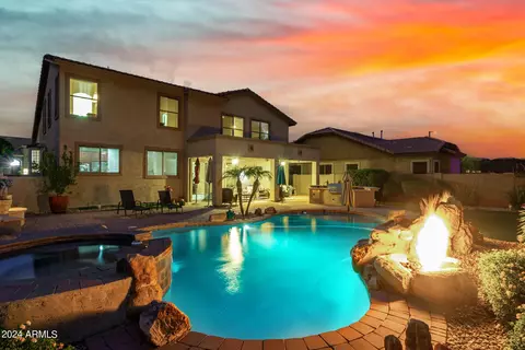2311 W Red Range Way, Phoenix, AZ 85085 photo 9
