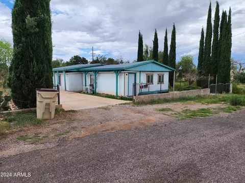 311 N 6th Pl, Sierra Vista, AZ 85635