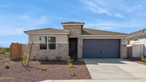 7445 W Quail Track Dr, Peoria, AZ 85383