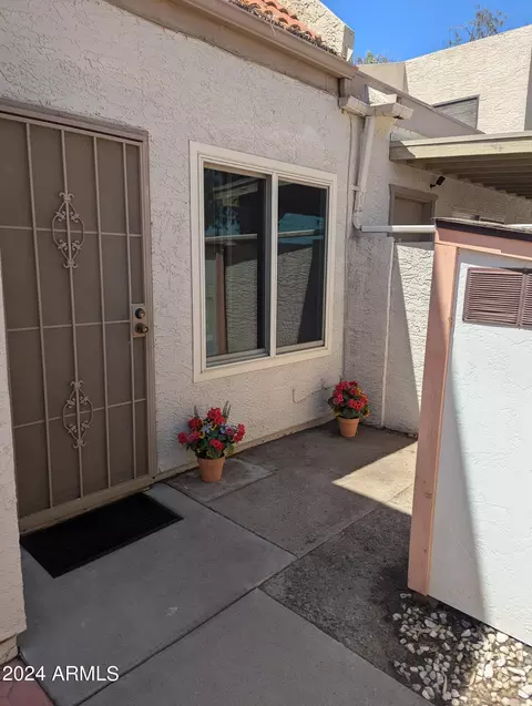 1342 W Emerald Ave #275, Mesa, AZ 85202