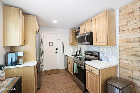3483 N Hillside Rd, Pine, AZ 85544 photo 2