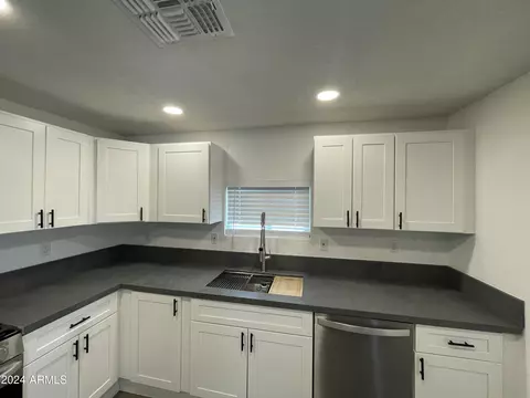 5881 E Hill Ln, Globe, AZ 85501 photo 7