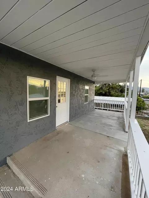 5881 E Hill Ln, Globe, AZ 85501 photo 4