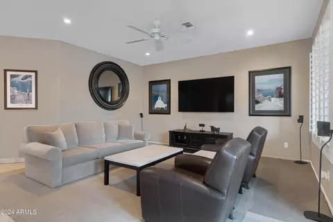 914 E Hiddenview Dr, Phoenix, AZ 85048 photo 11