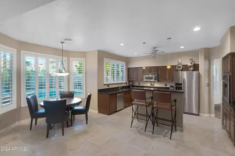 914 E Hiddenview Dr, Phoenix, AZ 85048 photo 13