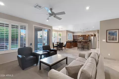 914 E Hiddenview Dr, Phoenix, AZ 85048 photo 12