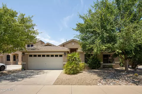 236 E Clairidge Dr, San Tan Valley, AZ 85143
