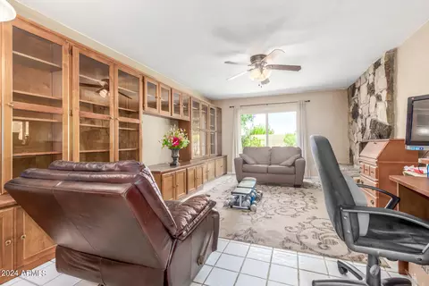 320 E Joan D Arc Ave, Phoenix, AZ 85022 photo 9