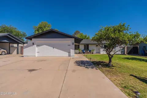 203 E Laurel Ave, Gilbert, AZ 85234 photo 3
