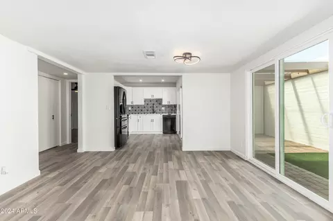 6626 N Majorca Ln E, Phoenix, AZ 85016 photo 9