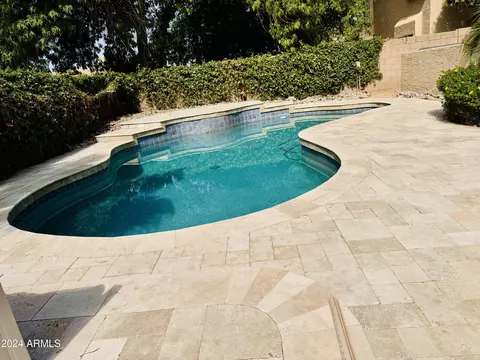 881 E Constitution Dr, Gilbert, AZ 85296 photo 2