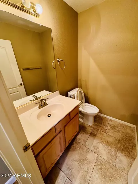 881 E Constitution Dr, Gilbert, AZ 85296 photo 27
