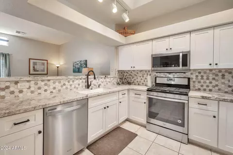 7006 E Jensen St #114, Mesa, AZ 85207 photo 2