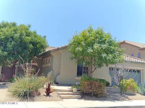 8447 W Desert Elm Ln, Peoria, AZ 85383