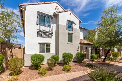 2518 E Boston St, Gilbert, AZ 85295