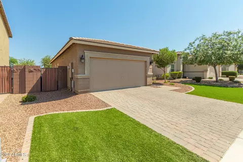 1386 W Spine Tree Ave, Queen Creek, AZ 85140