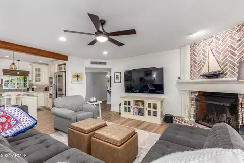1358 E 1st Pl, Mesa, AZ 85203 photo 3