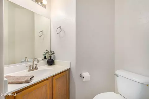 Bath - 7358 E Red Hawk St, Mesa, AZ 85207 photo 1 of 6