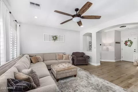 3018 E Plum St, Gilbert, AZ 85298 photo 9