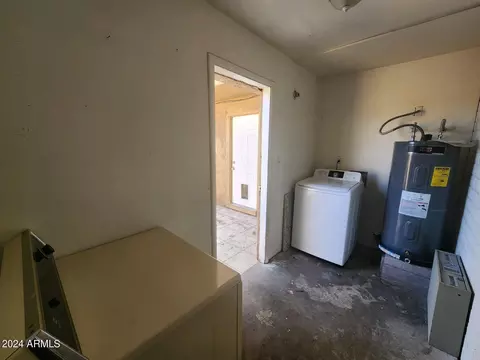 4606 E Broadway Rd, Phoenix, AZ 85040 photo 6