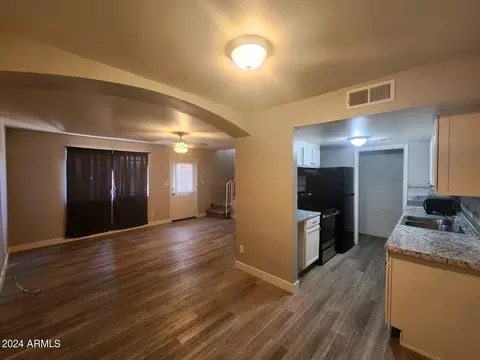 4606 E Broadway Rd, Phoenix, AZ 85040 photo 8