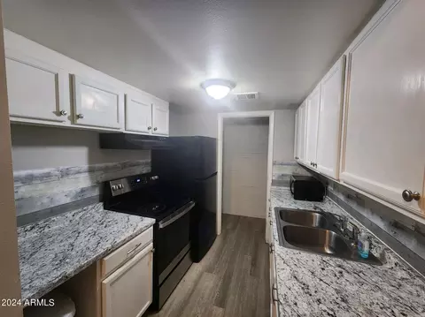 4606 E Broadway Rd, Phoenix, AZ 85040 photo 7
