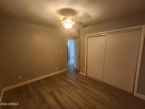 4606 E Broadway Rd, Phoenix, AZ 85040 photo 3
