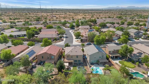 View/Area - 2920 E Shady Spring Trl, Phoenix, AZ 85024 photo 5 of 7