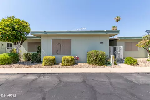 13215 N 98th Ave #L, Sun City, AZ 85351