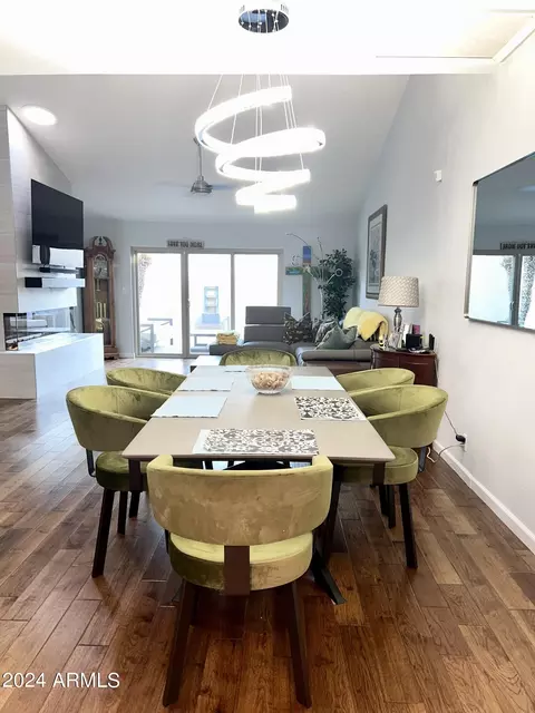 7906 E Medlock Dr, Scottsdale, AZ 85250
