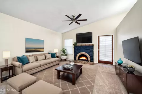 2946 W Juniper Ave, Phoenix, AZ 85053 photo 8