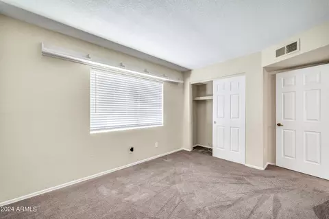 2946 W Juniper Ave, Phoenix, AZ 85053 photo 13