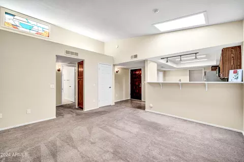 2946 W Juniper Ave, Phoenix, AZ 85053 photo 5