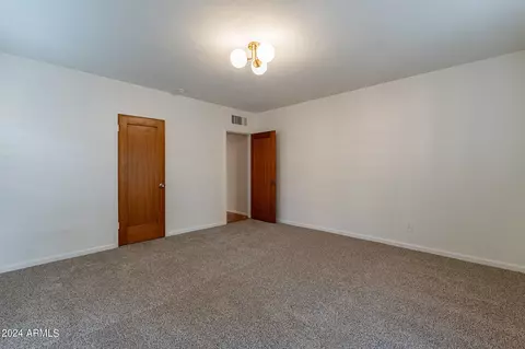 Bedroom - 814 E Windsor Ave, Phoenix, AZ 85006 photo 1 of 5