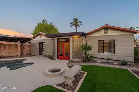 Exterior - 814 E Windsor Ave, Phoenix, AZ 85006 photo 19 of 28
