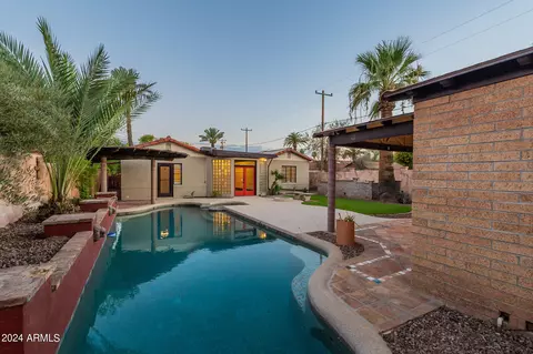 Exterior - 814 E Windsor Ave, Phoenix, AZ 85006 photo 21 of 28