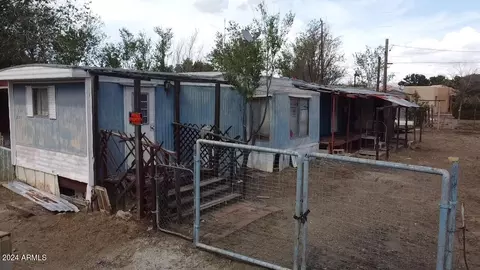 259 S Lawson Ln, Willcox, AZ 85643 photo 4