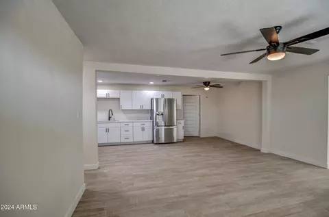 2645 N 34th Dr, Phoenix, AZ 85009 photo 28