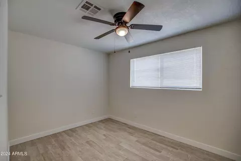 2645 N 34th Dr, Phoenix, AZ 85009 photo 23