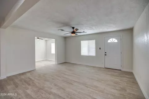 2645 N 34th Dr, Phoenix, AZ 85009 photo 33