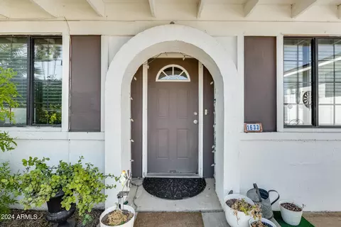 1633 W Eugie Ave, Phoenix, AZ 85029 photo 8