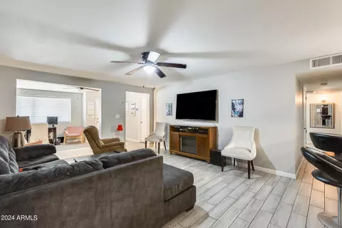 1633 W Eugie Ave, Phoenix, AZ 85029 photo 15