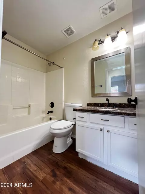 5730 E Holmes Ave, Mesa, AZ 85206 photo 8