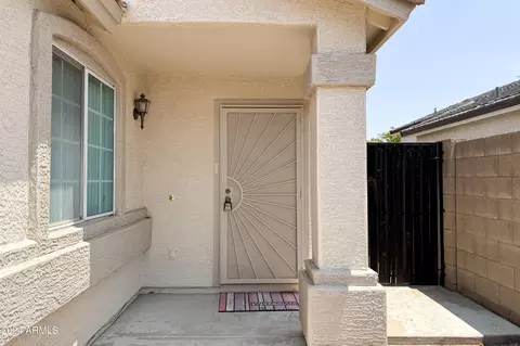 21429 N 30th Dr, Phoenix, AZ 85027 photo 4