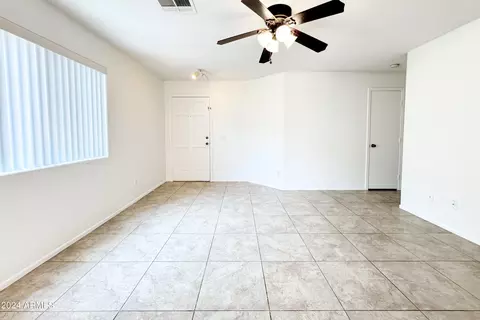 21429 N 30th Dr, Phoenix, AZ 85027 photo 9