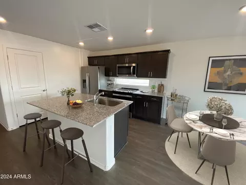 1434 W Inca Dr, Coolidge, AZ 85128 photo 2